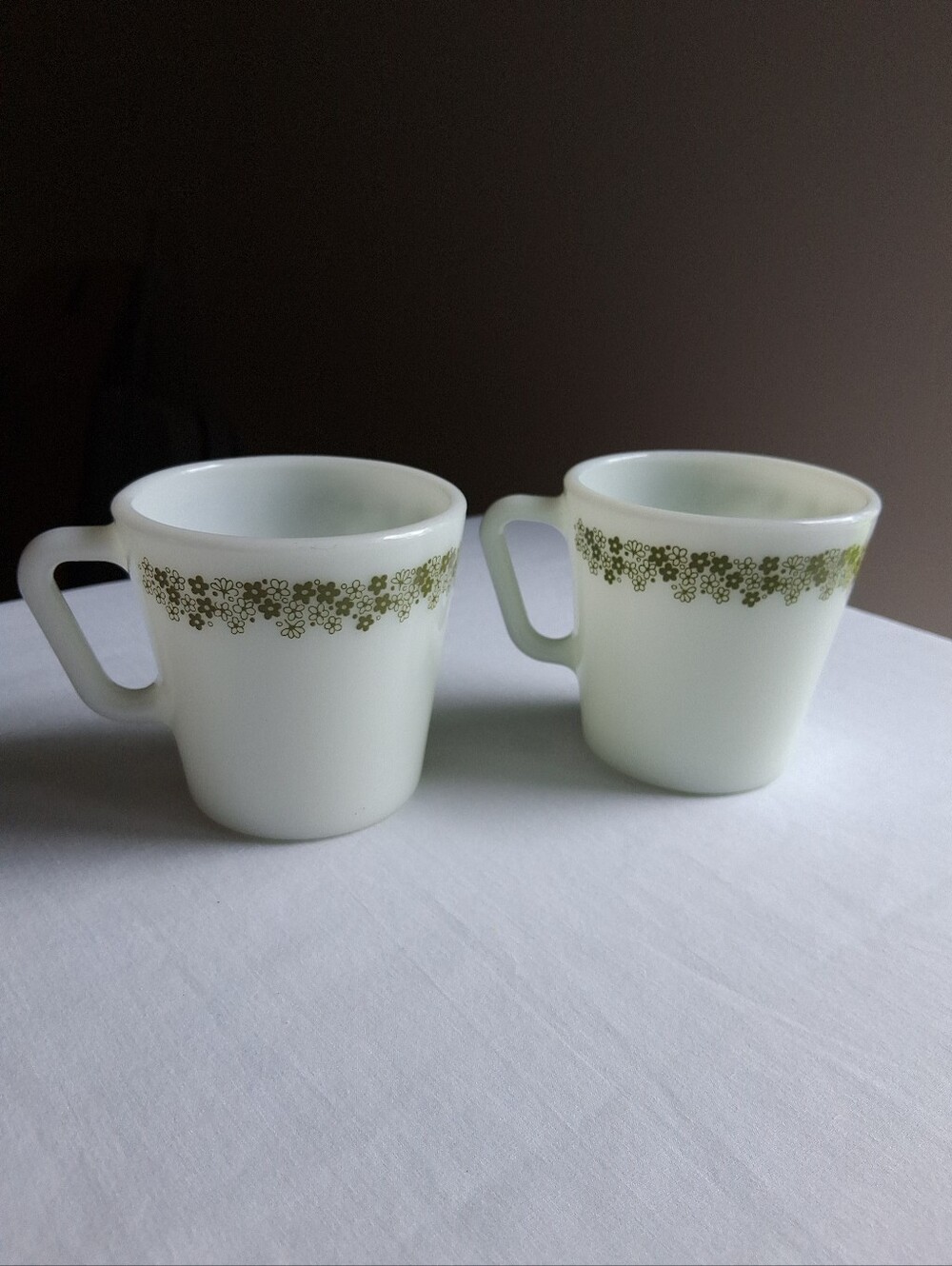 Vintage 70s Pyrex Mug Set Of 2 Crazy Daisy Spring Blossom 1410